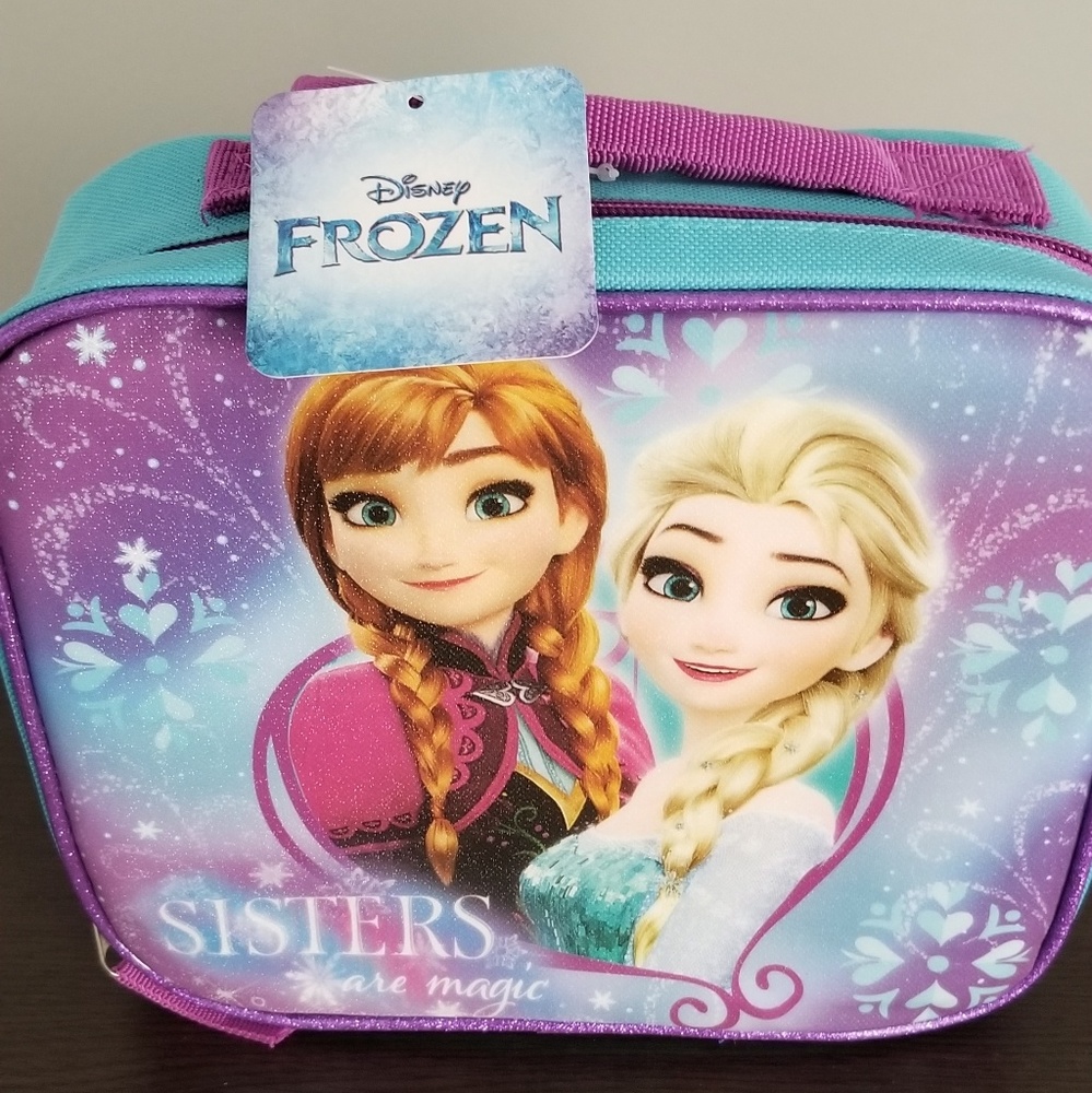 NWT Disney Frozen sisters are magic soft lunch box